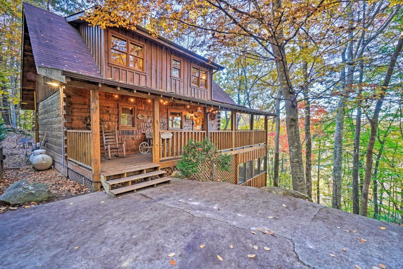 Grin N Bear It Cabin With Hot Tub And Fire Pit! Pigeon Forge Eksteriør bilde